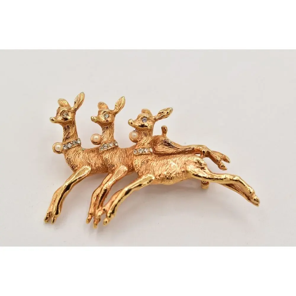 Unbranded stunning pin